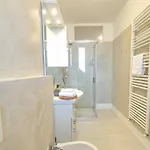 Courtyard & Balconies Como